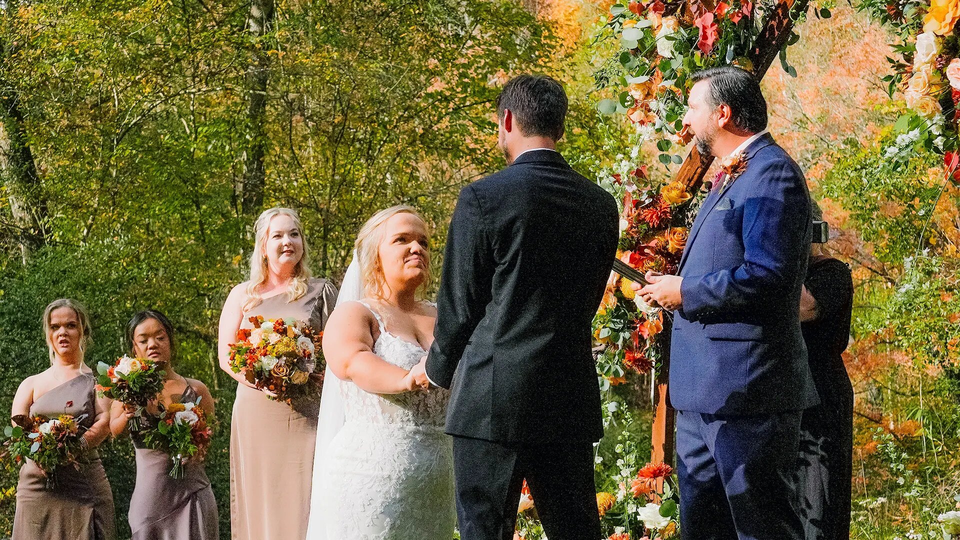 7 Little Johnstons S17E10 10 Out of 10 Wedding