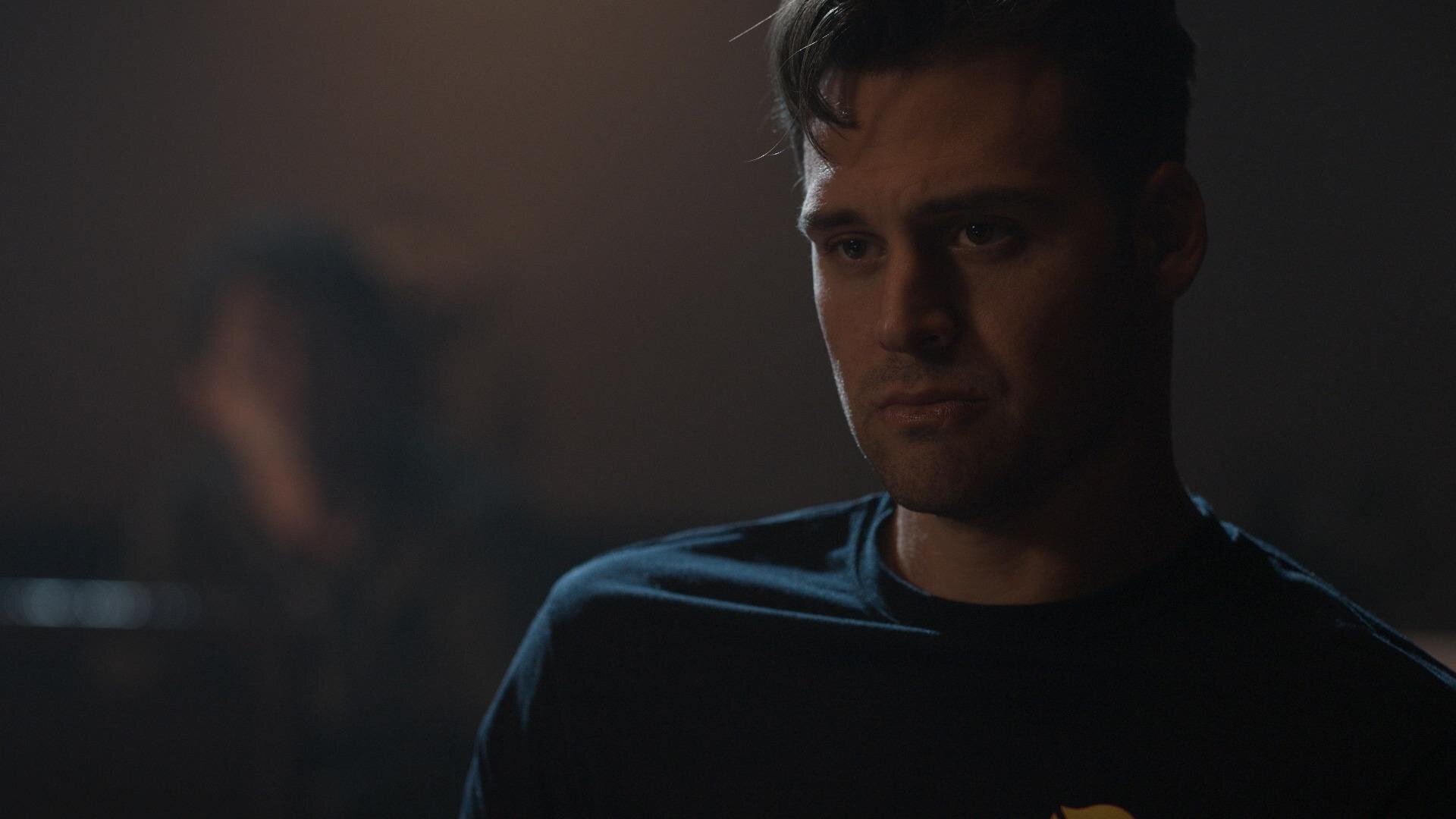 9-1-1 S9E18 Hearts and Flowers