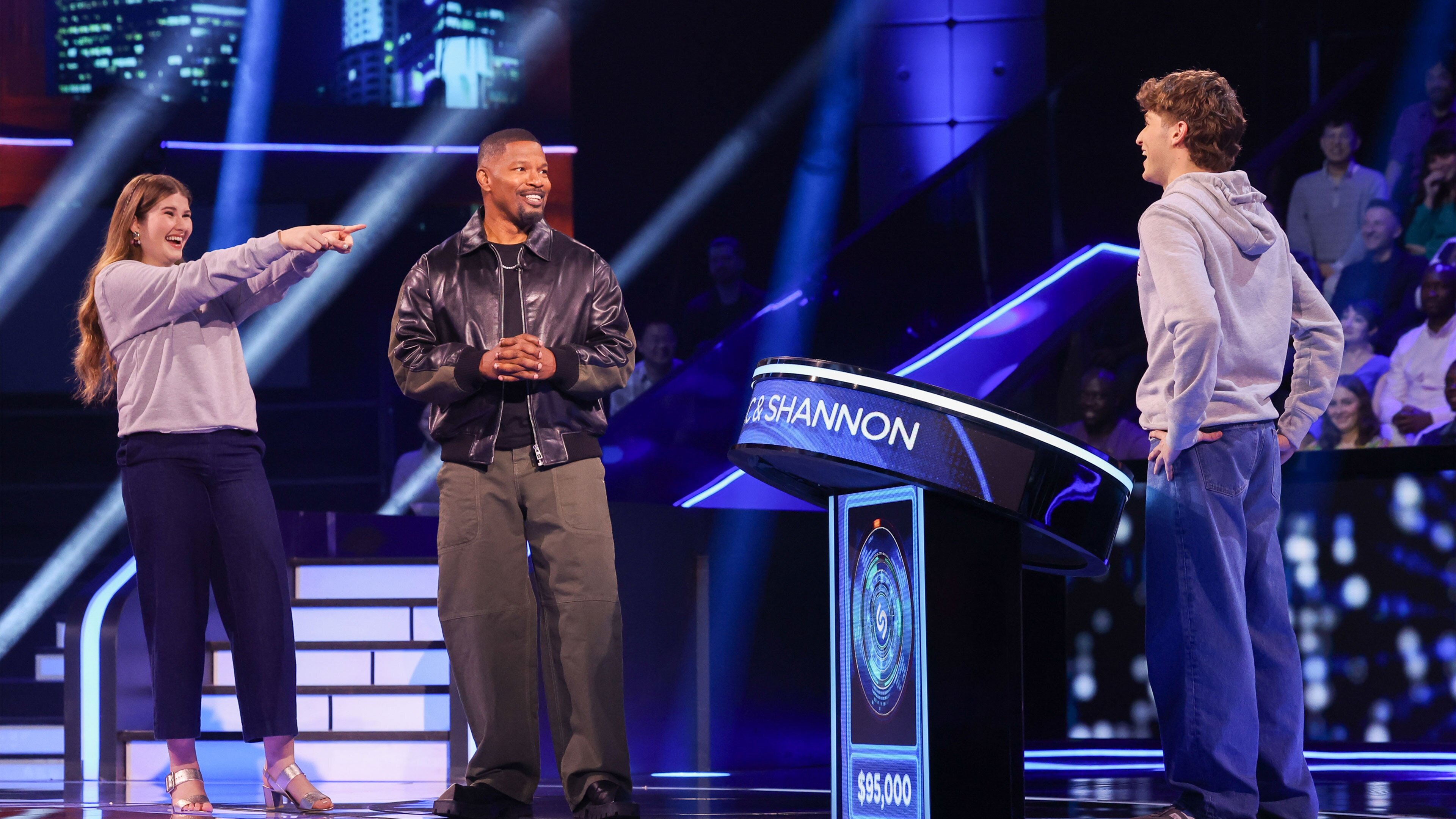 Beat Shazam S8E9 College Night!