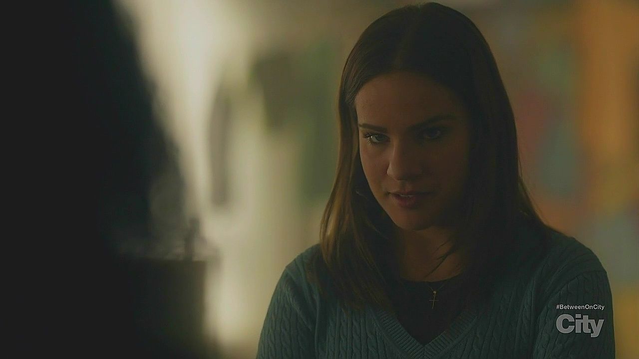 Between S1E4 Love Hurts