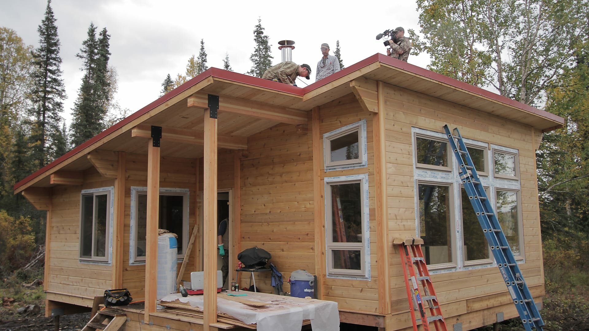 Building Alaska S8E7 Knock This Thing Out
