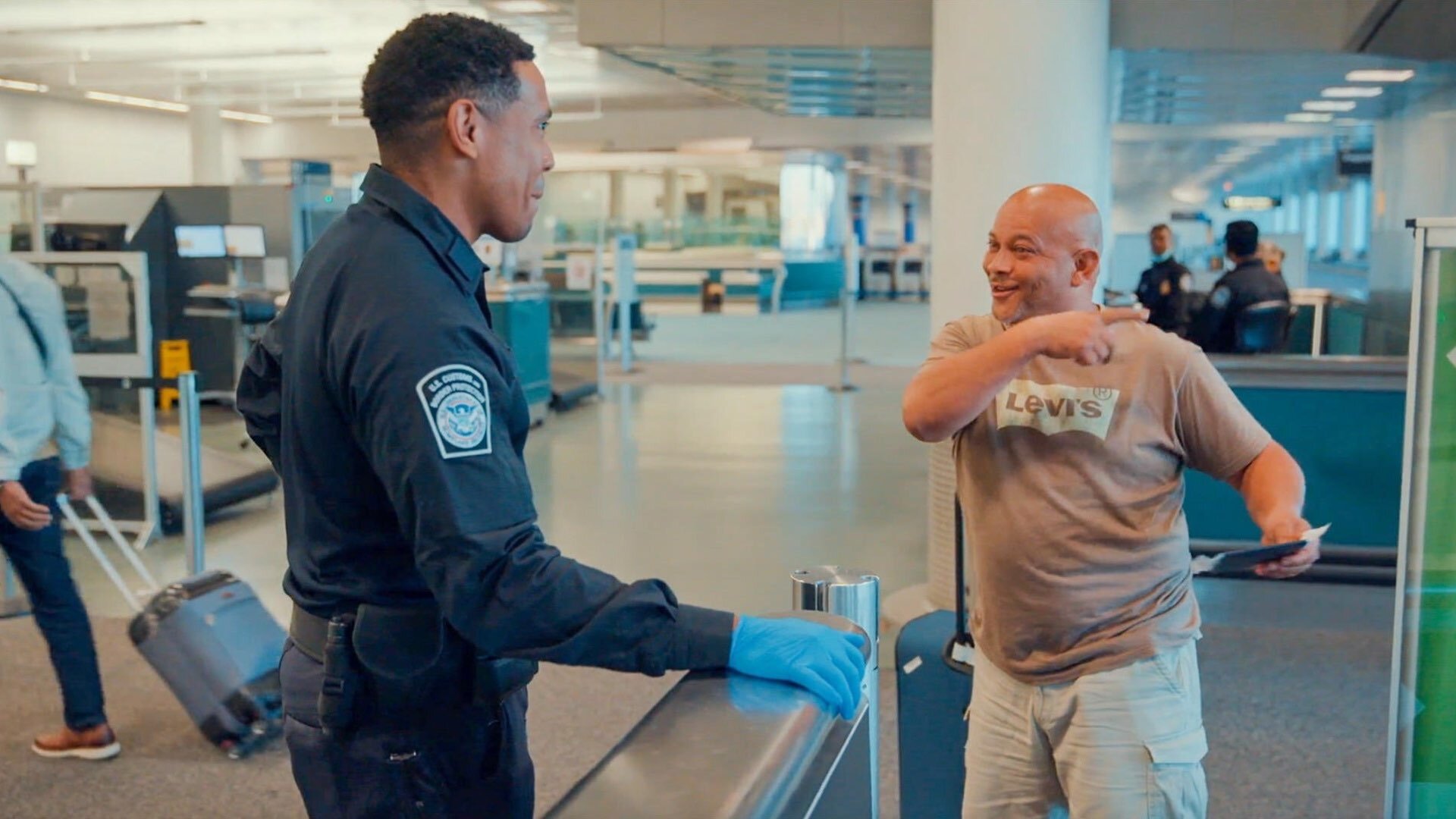 Contraband: Seized at the Airport S2E4 #NoFilter
