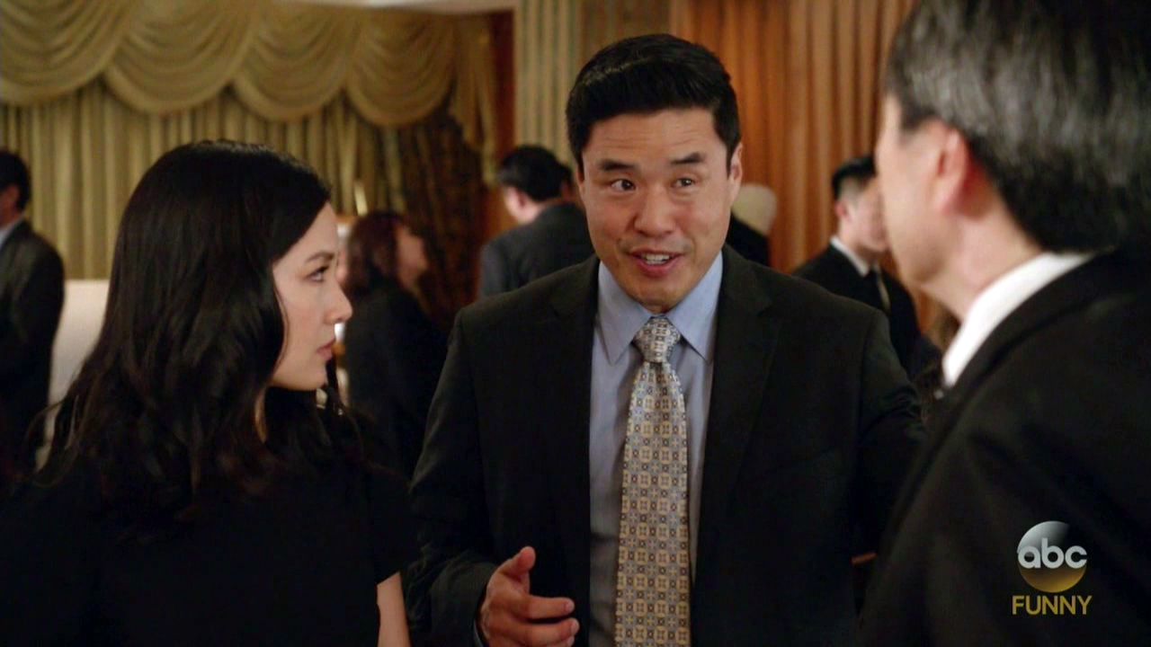 Fresh Off the Boat S4E5 Four Funerals and a Wedding