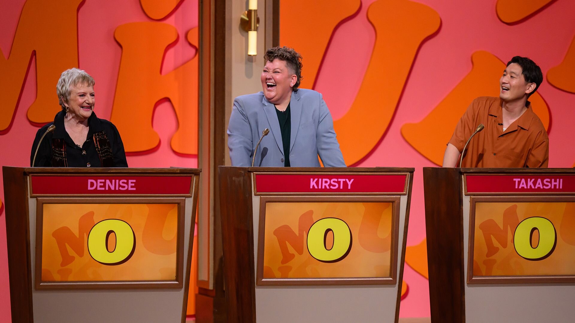 Guy Montgomery's Guy Mont-Spelling Bee S2E4 Denise Scott, Kirsty Webeck and Takashi Wakasugi, Ep3 Champion