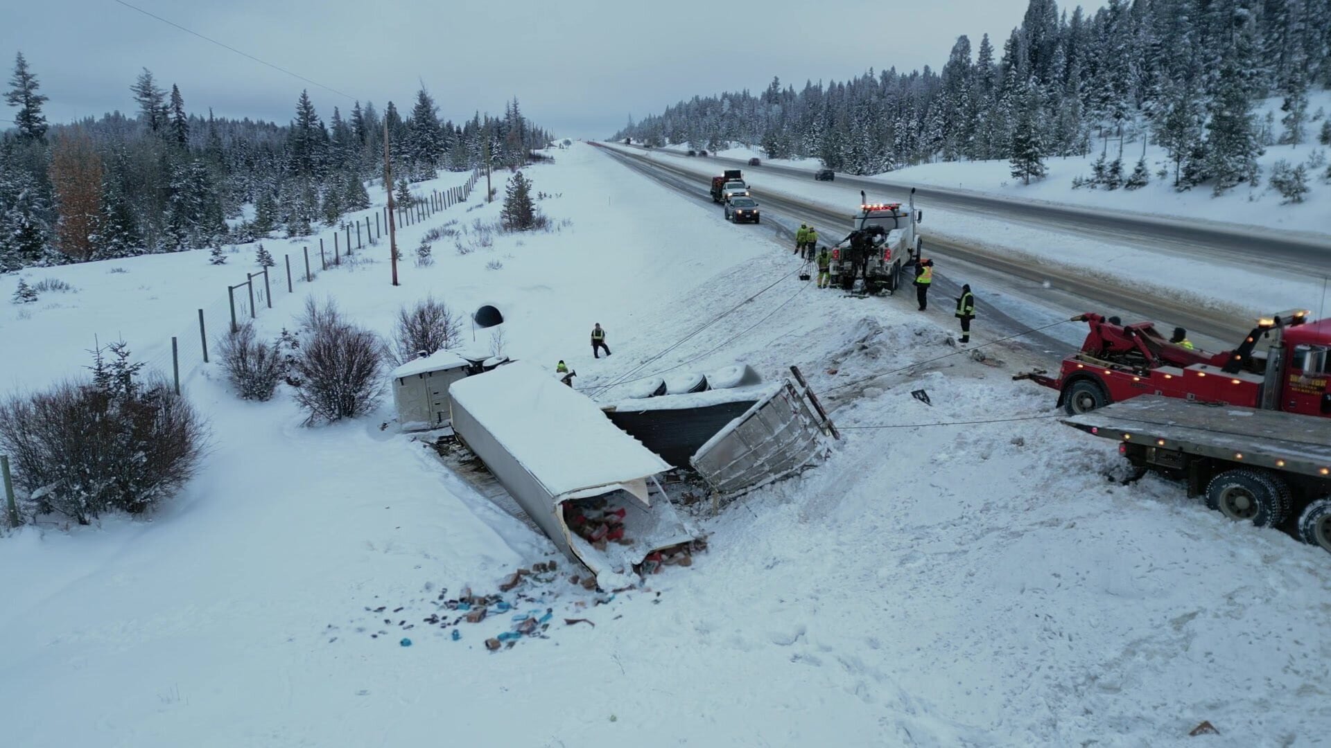 Highway Thru Hell S14E4 Under Pressure