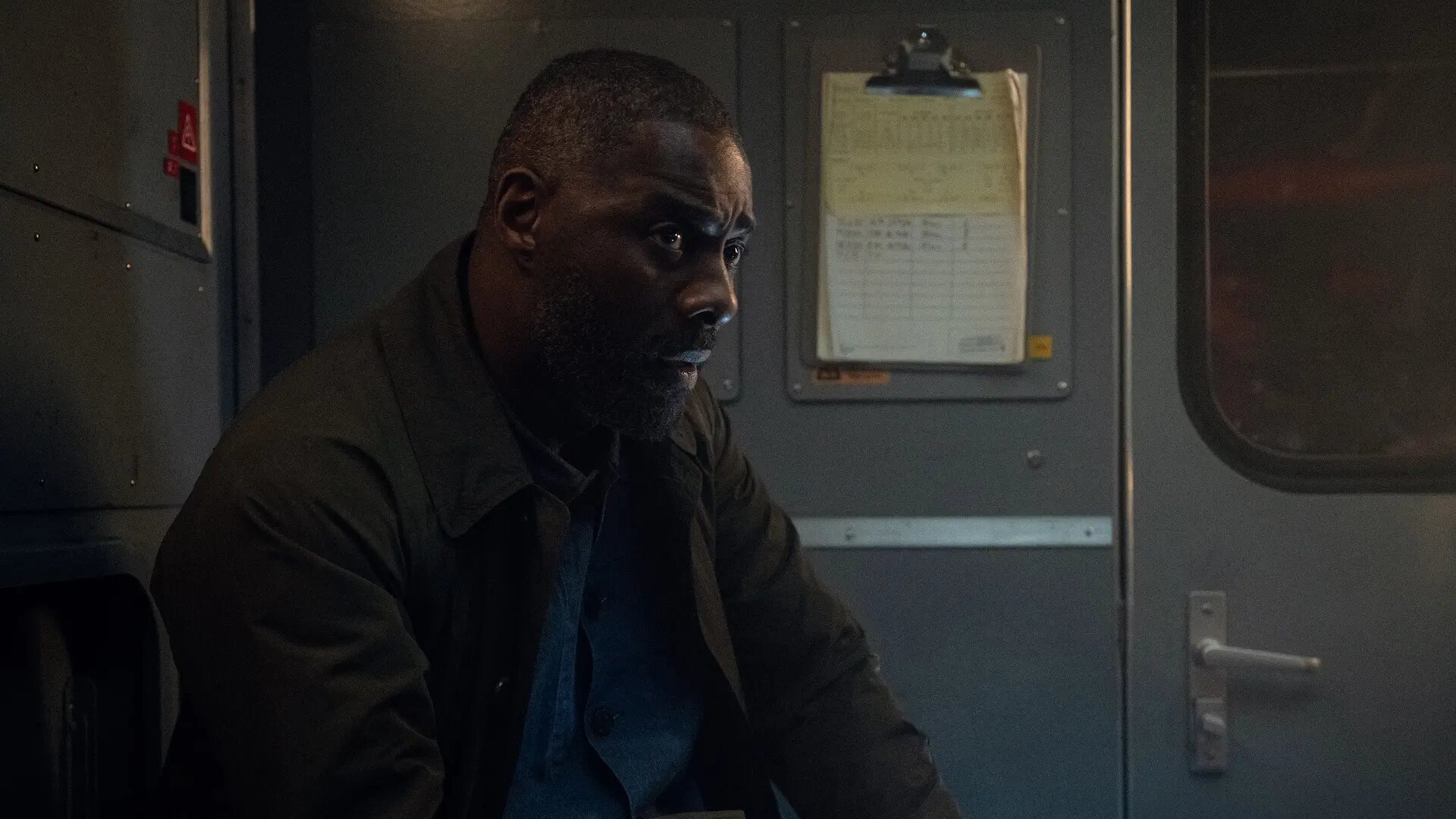 Hijack S2E7 Contact