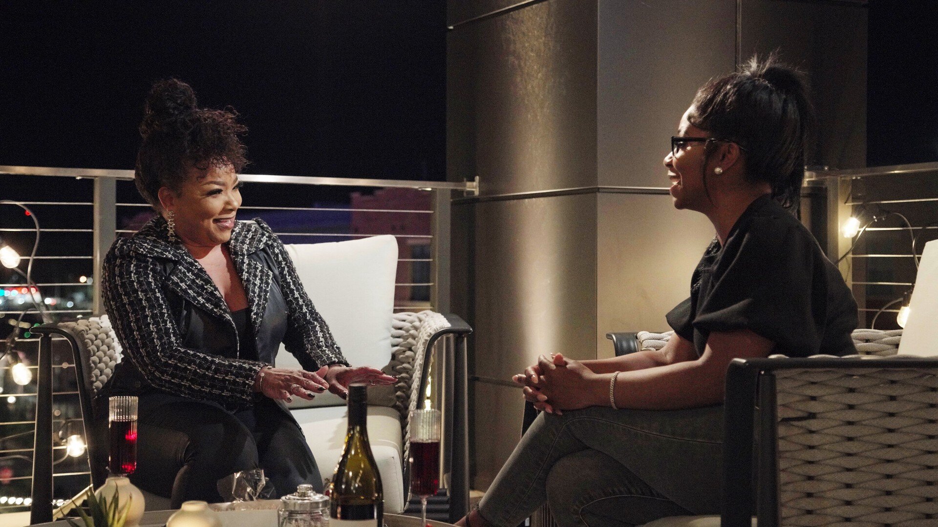 Love & Marriage: Huntsville S12E3 Nell Me About It!