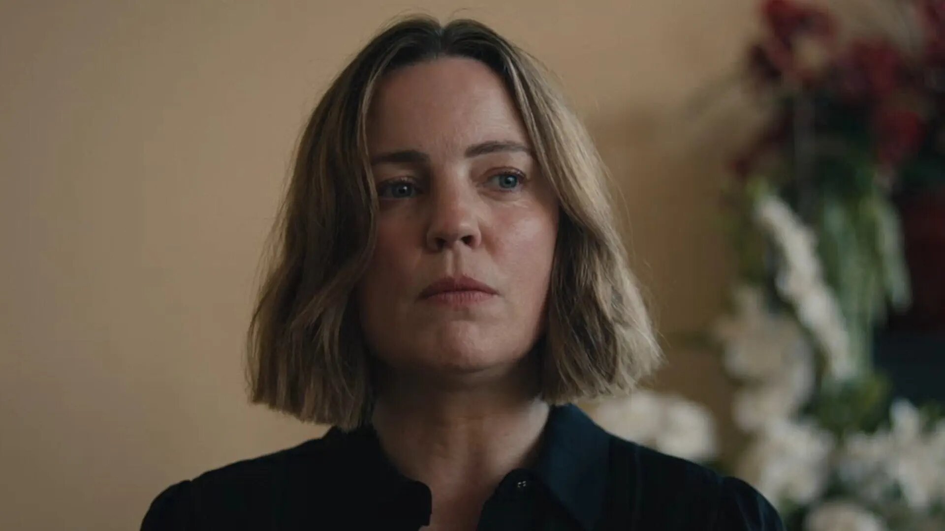 Ms. X S1E2 New Phone, Who Dis?