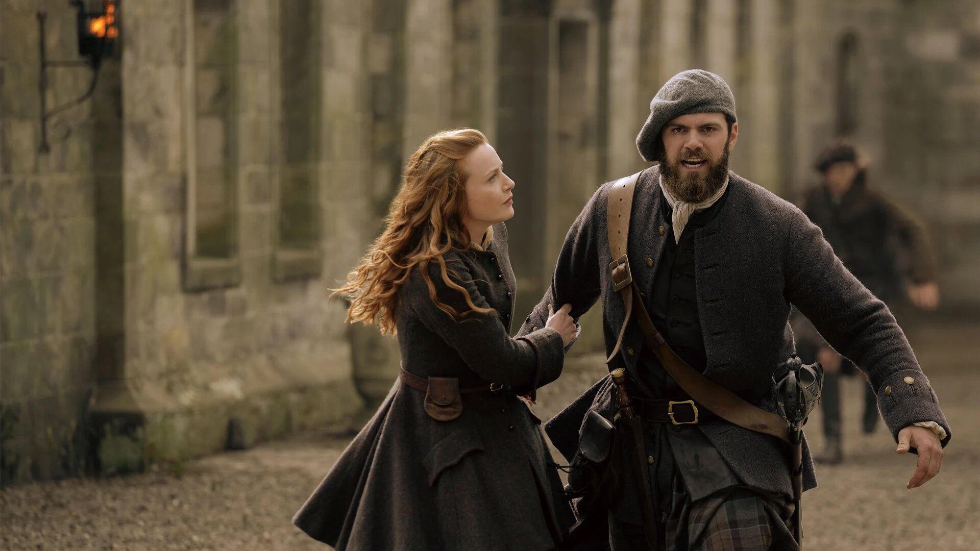 Outlander: Blood of My Blood S1E7 Luceo Non Uro