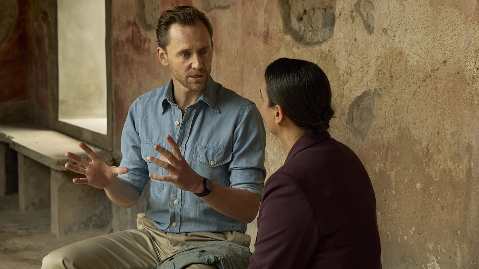 Pompeii: Out of Time with Tom Hiddleston S1E2 Eruption