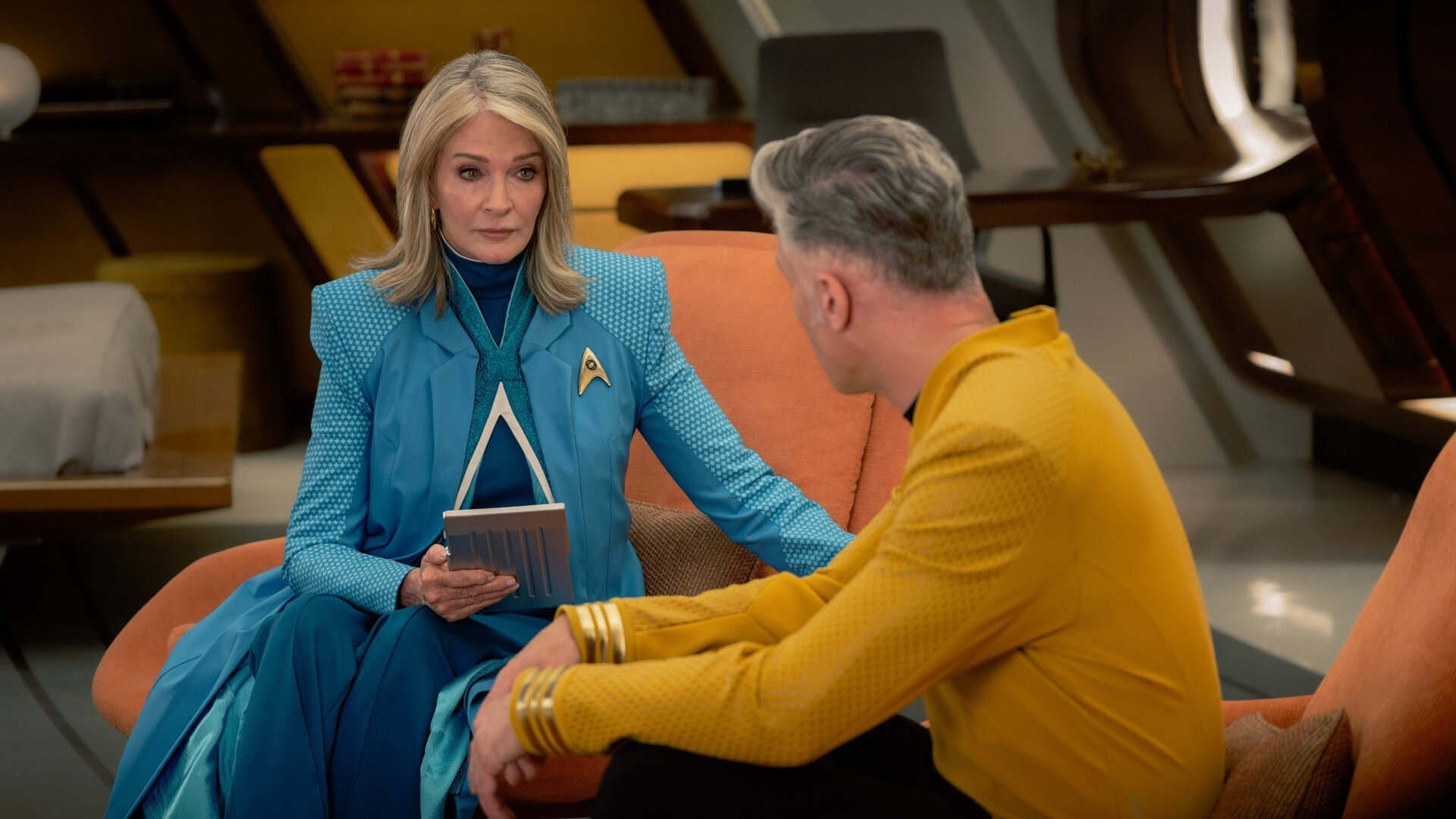 Star Trek: Strange New Worlds S4E7 Like Chronitons Through the Hourglass