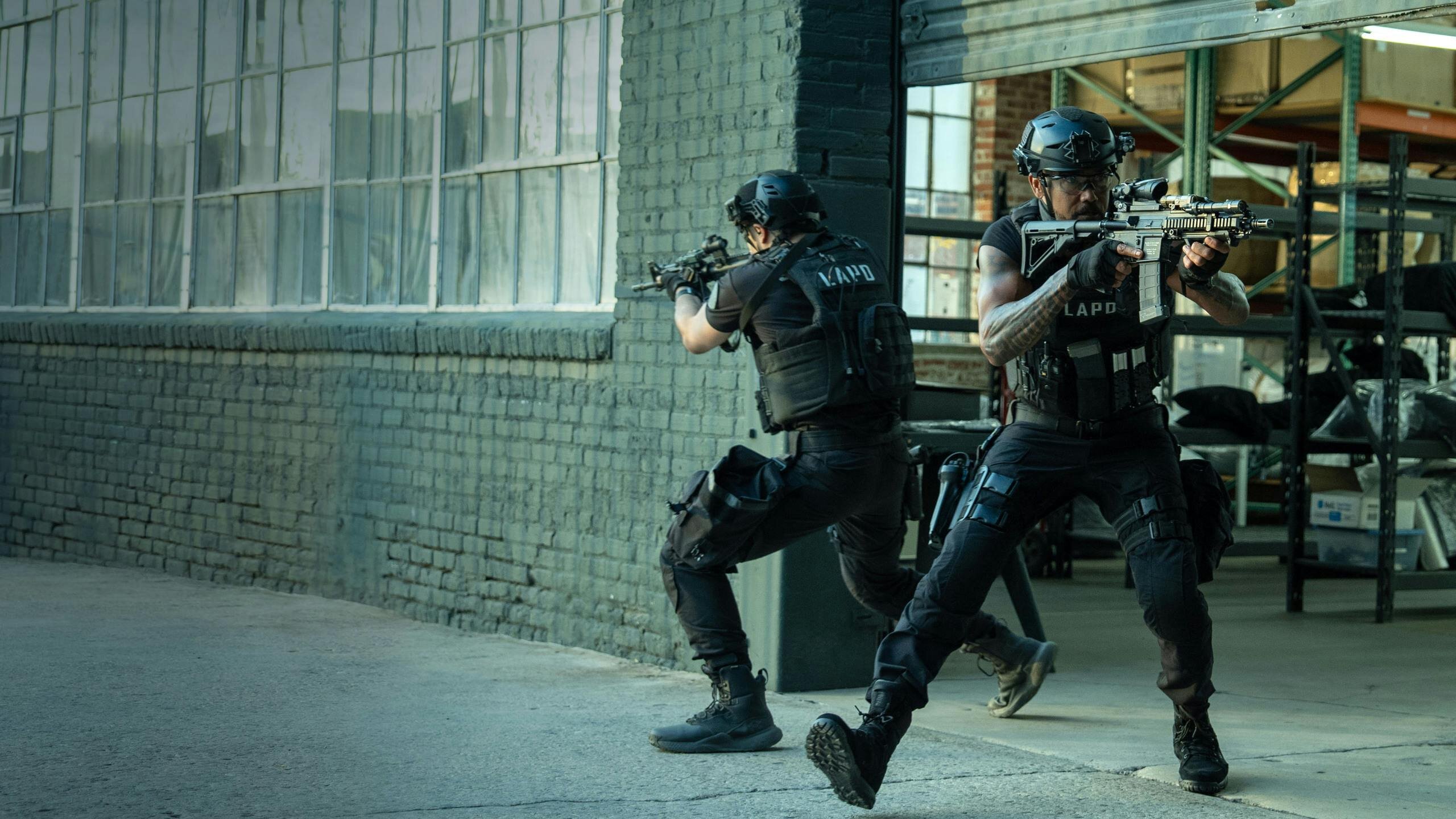 S.W.A.T. Exiles S1E2 Take the Shot