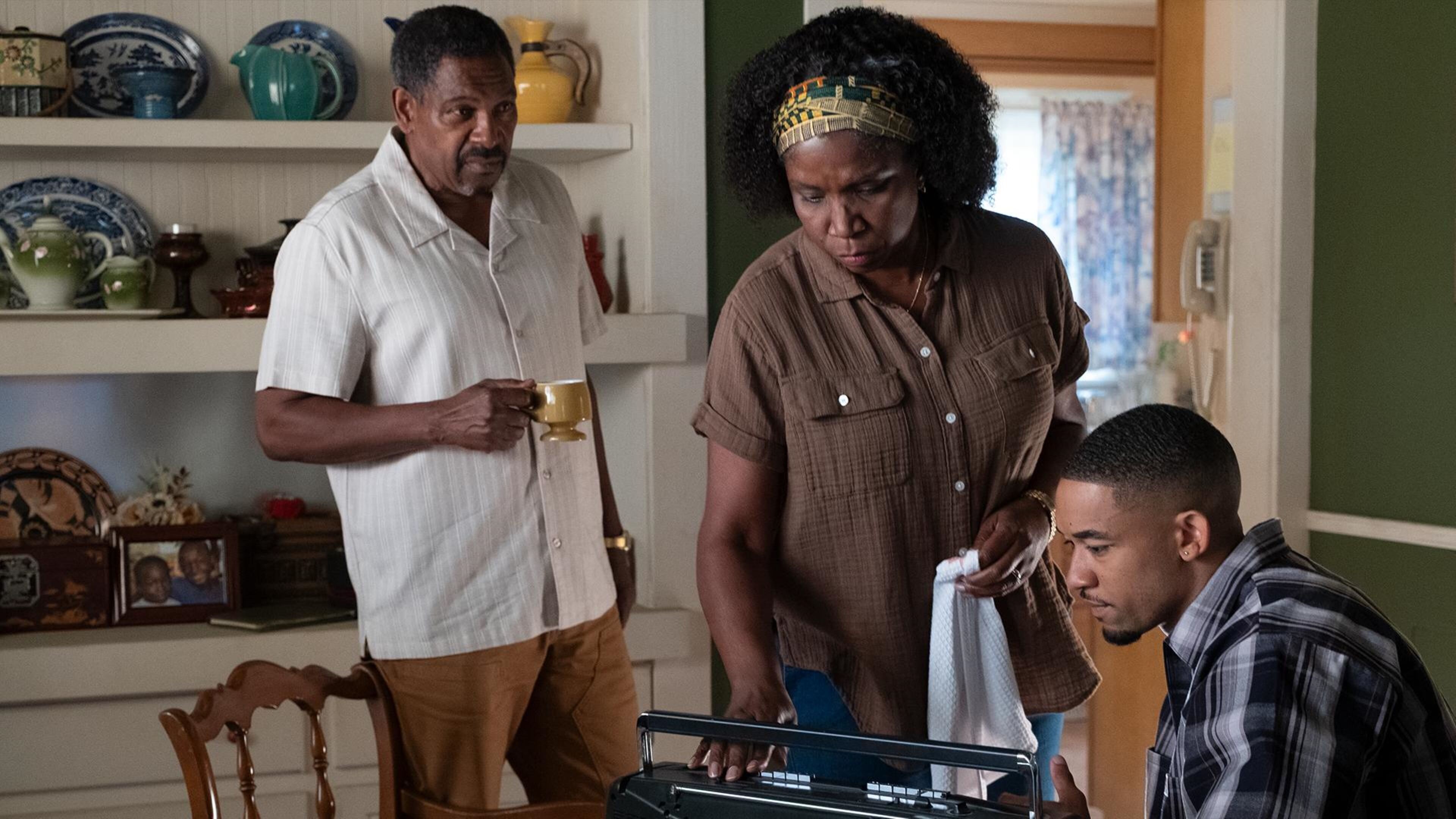 The Drop: A Snowfall Saga S1E4 The Big Push