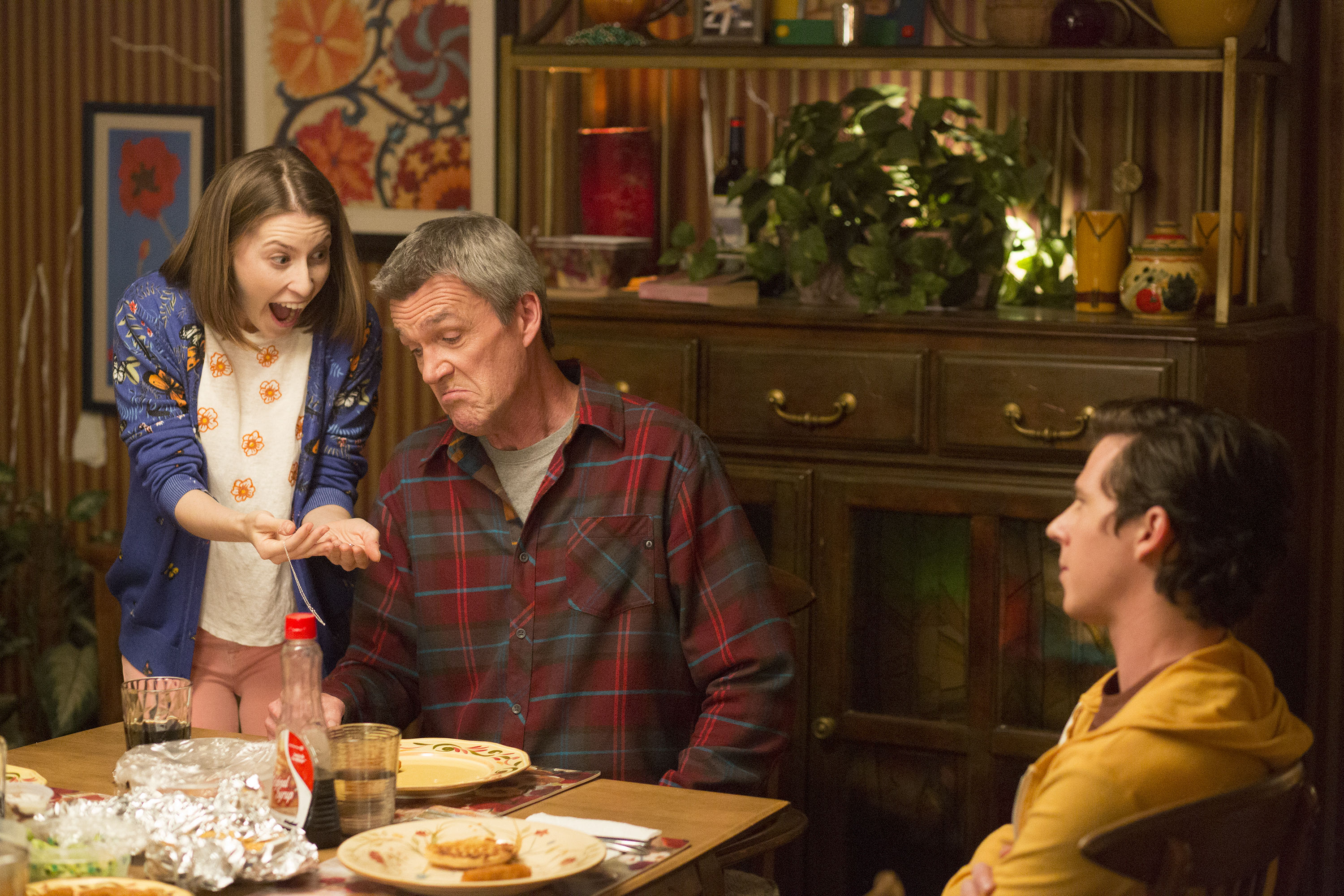 The Middle S9E14 Guess Who's Coming to Frozen Dinner
