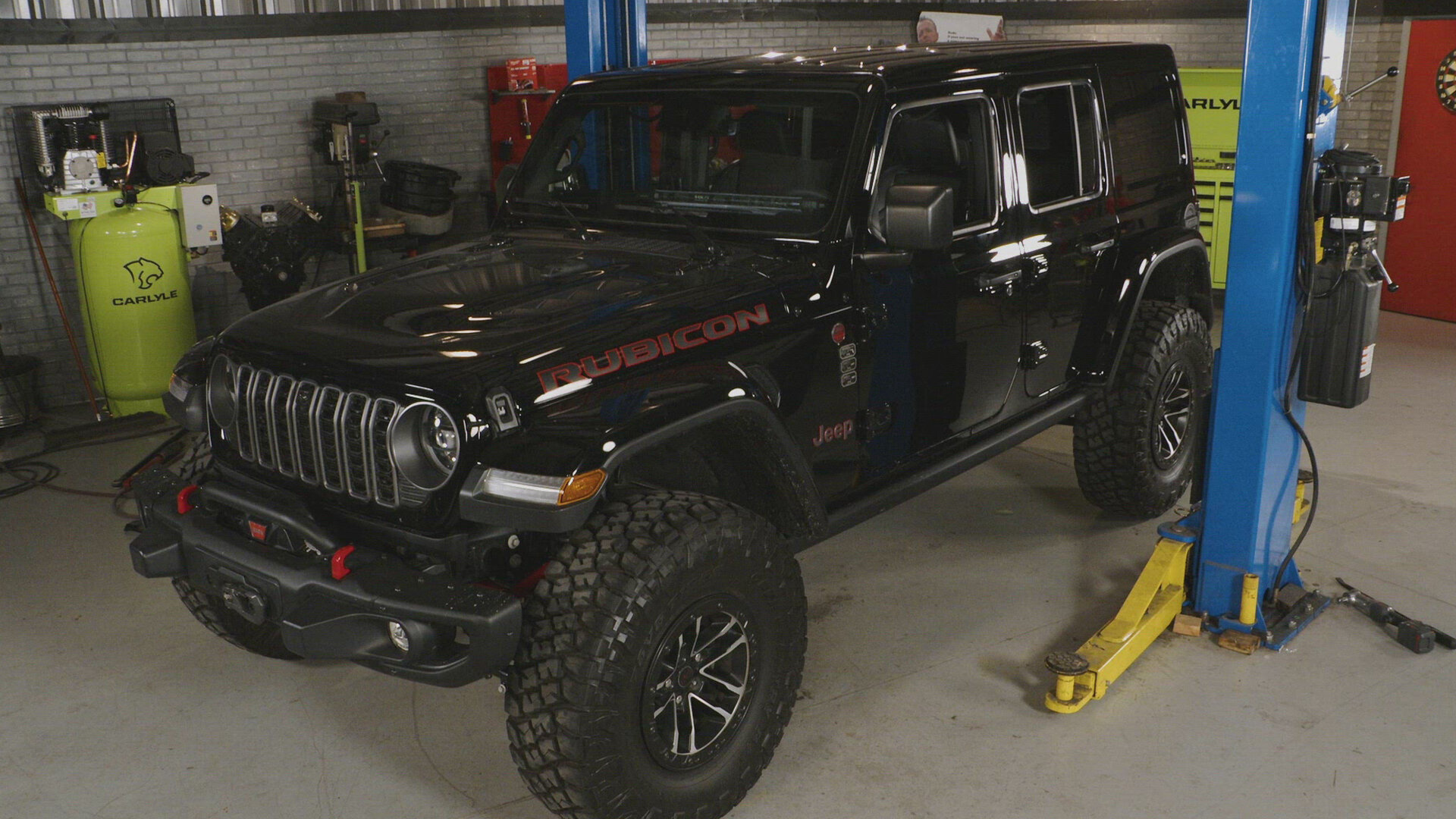 Truck Universe S22E4 Street Smart JL