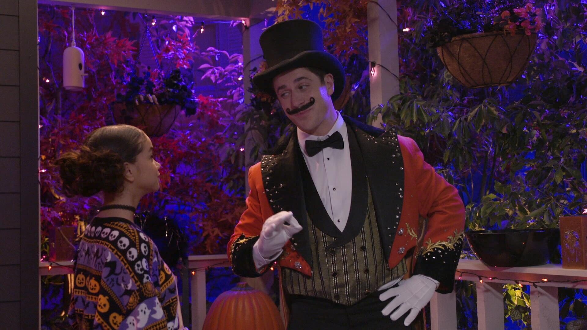 Wizards Beyond Waverly Place S2E5 Spells Like Halloween Spirit
