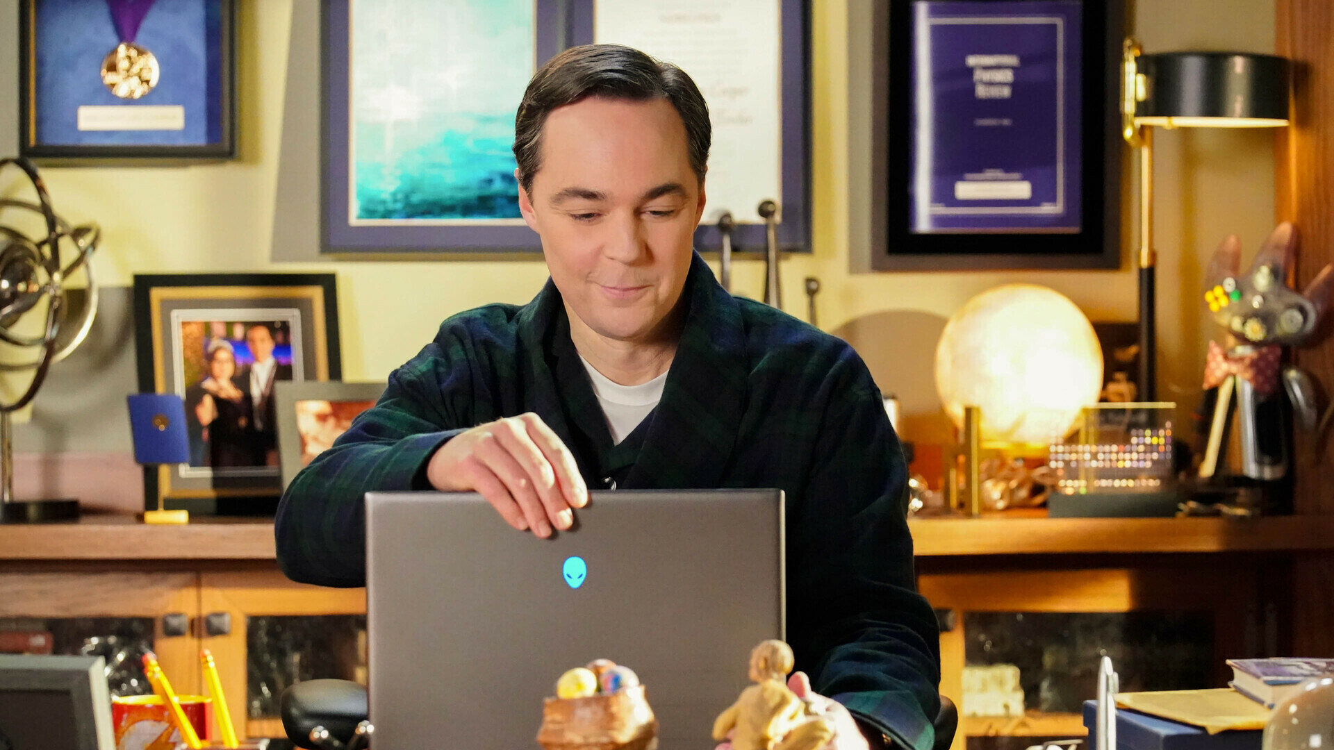 Young Sheldon S7E14 Memoir